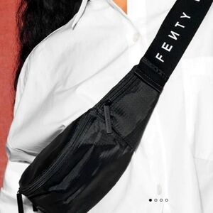 FENTY BEAUTY Limited Edition Black Fanny Pack